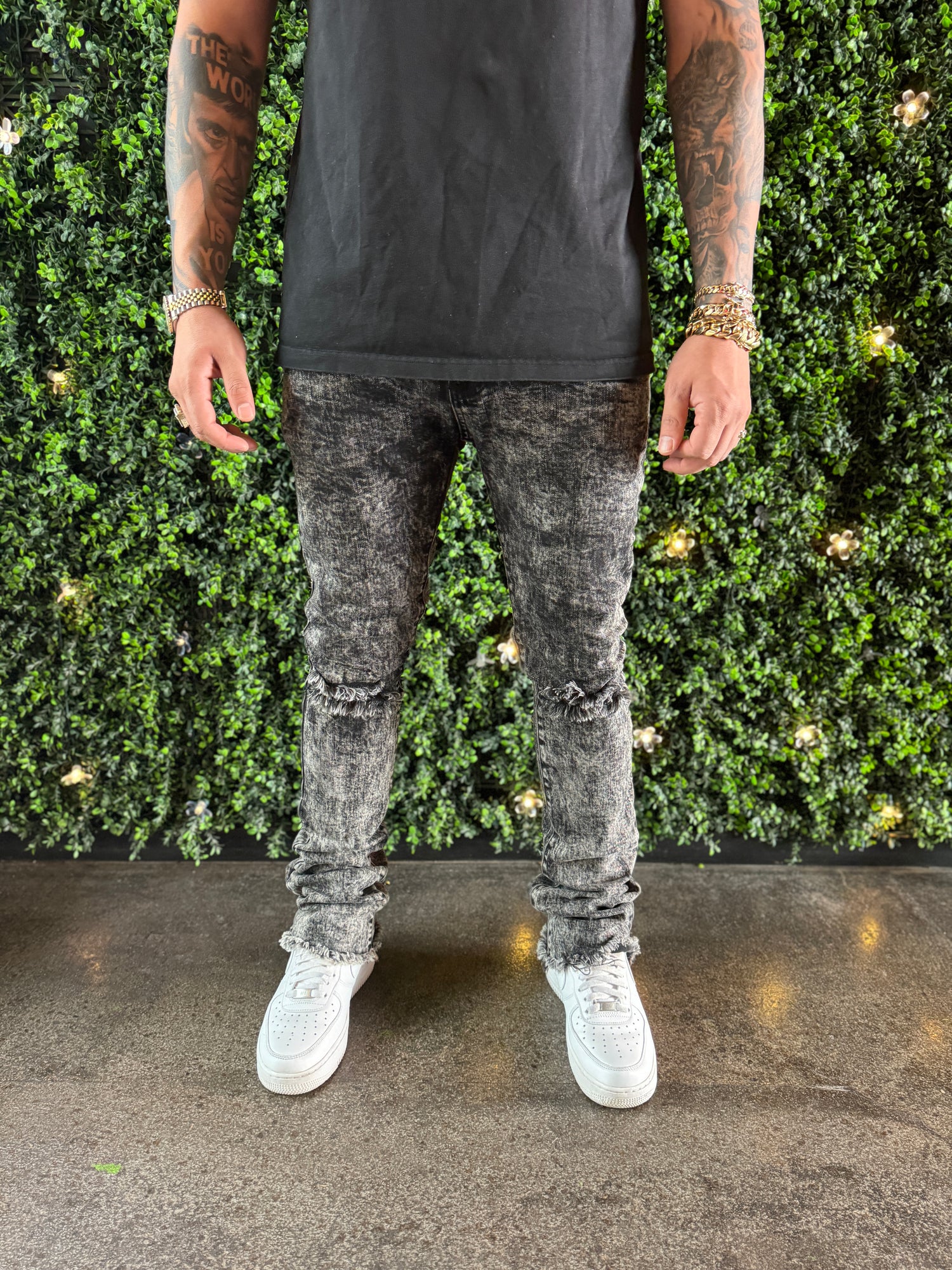 Black acid wash distressed skinny/slim flare jean